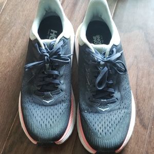 Hoka one one clifton 7